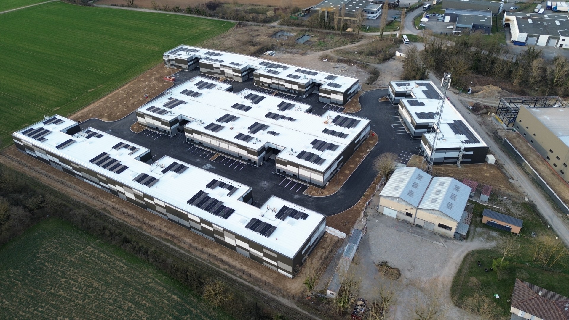 Transformer une friche industrielle en un pôle d'activités commerciales